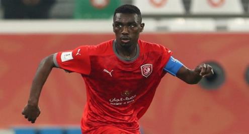 "أثار الجدل بالتقليل من الأهلي".. ماذا قدم المعز علي في الصدام المونديالي؟